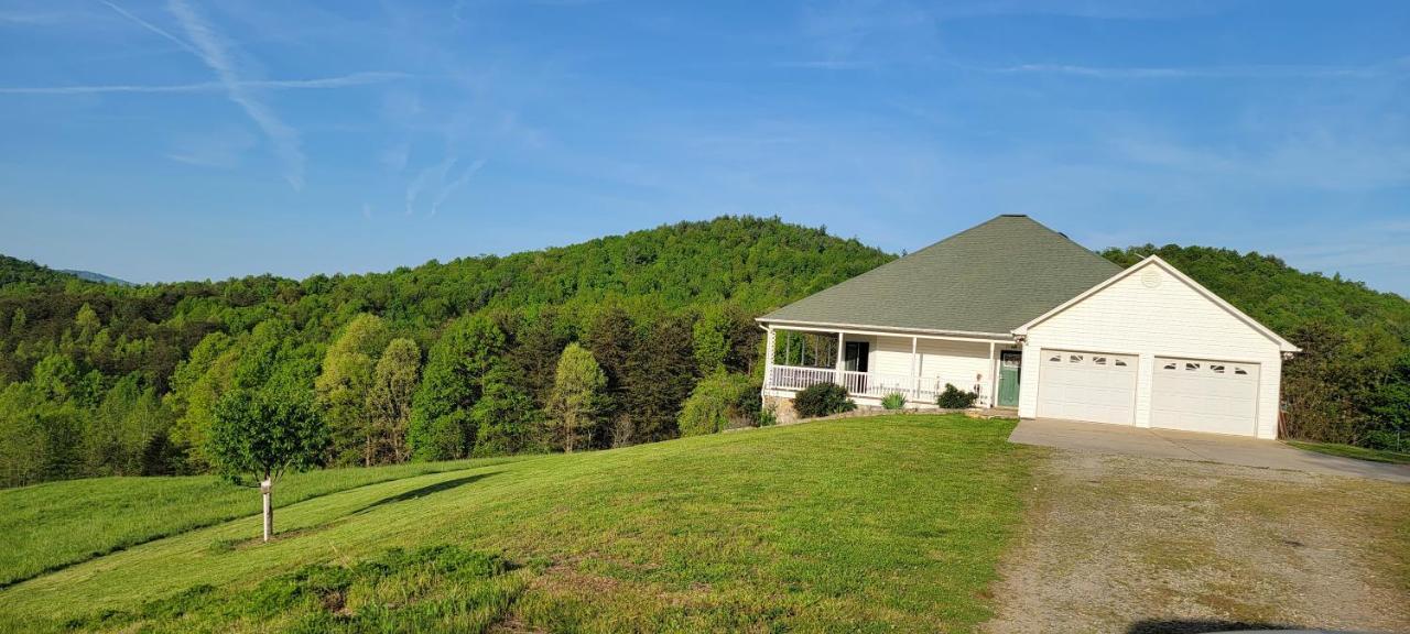 Villa Mountain Retreat House To Relax And Enjoy à Lenoir Extérieur photo